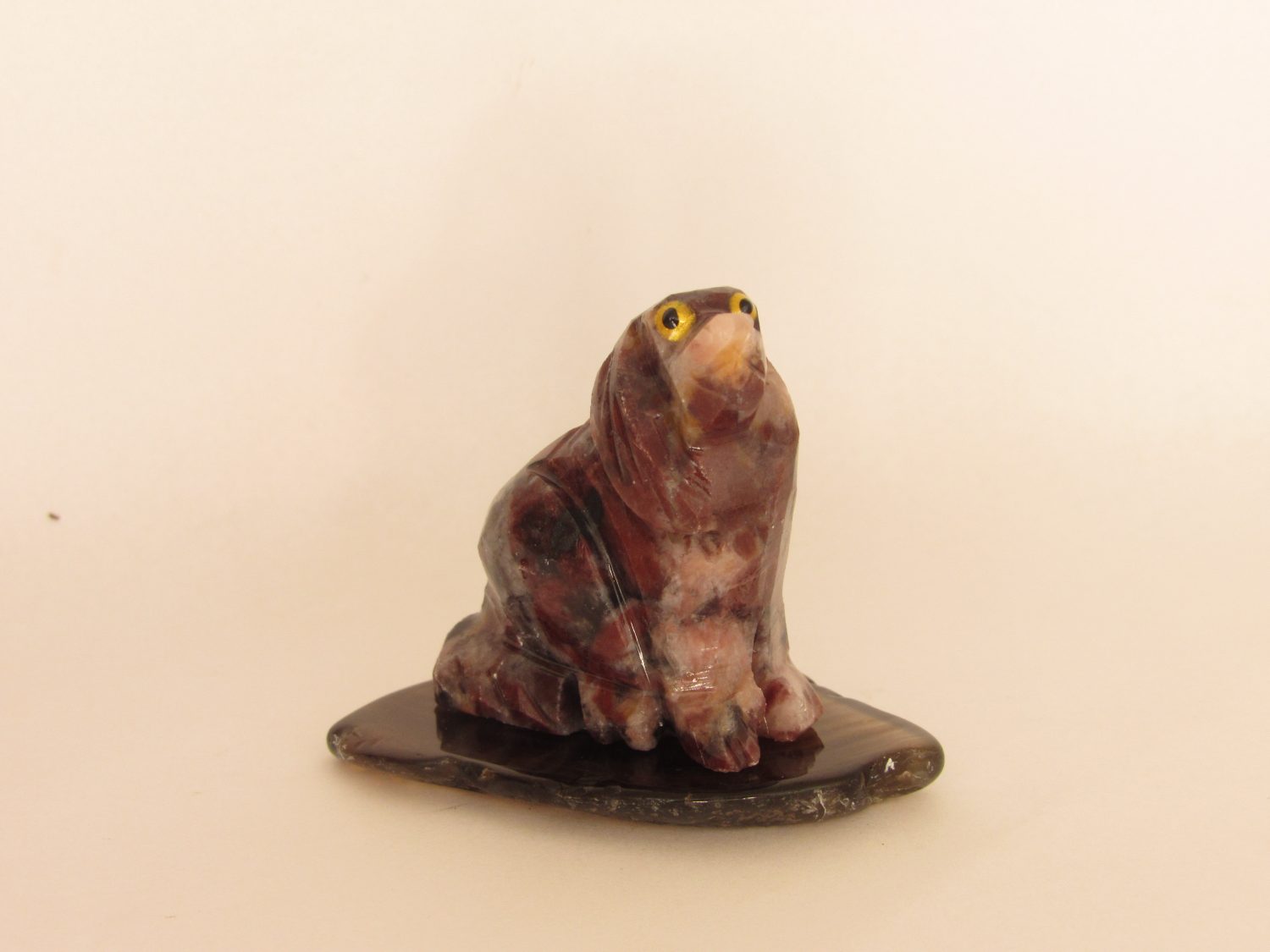 CACHORRO LAPIDADA DE MAGNESITA