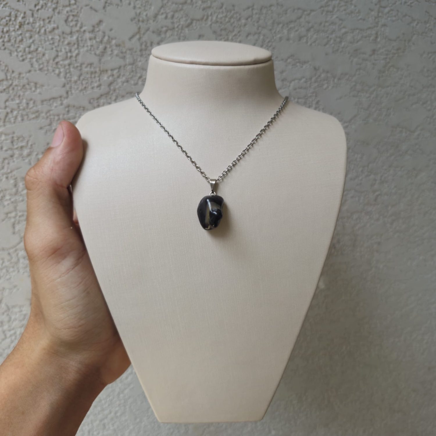 Colar e Pingente Ônix Pedra Natural Polida - Imagem 4