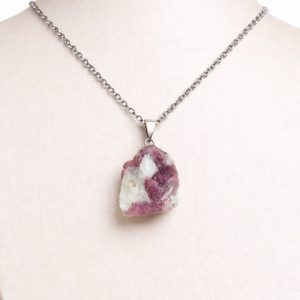 Colar e Pingente Turmalina Rosa na Albita com Corrente Aço Inox
