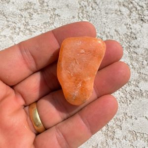 Calcita Laranja Rolada Natural – Qualidade Extra