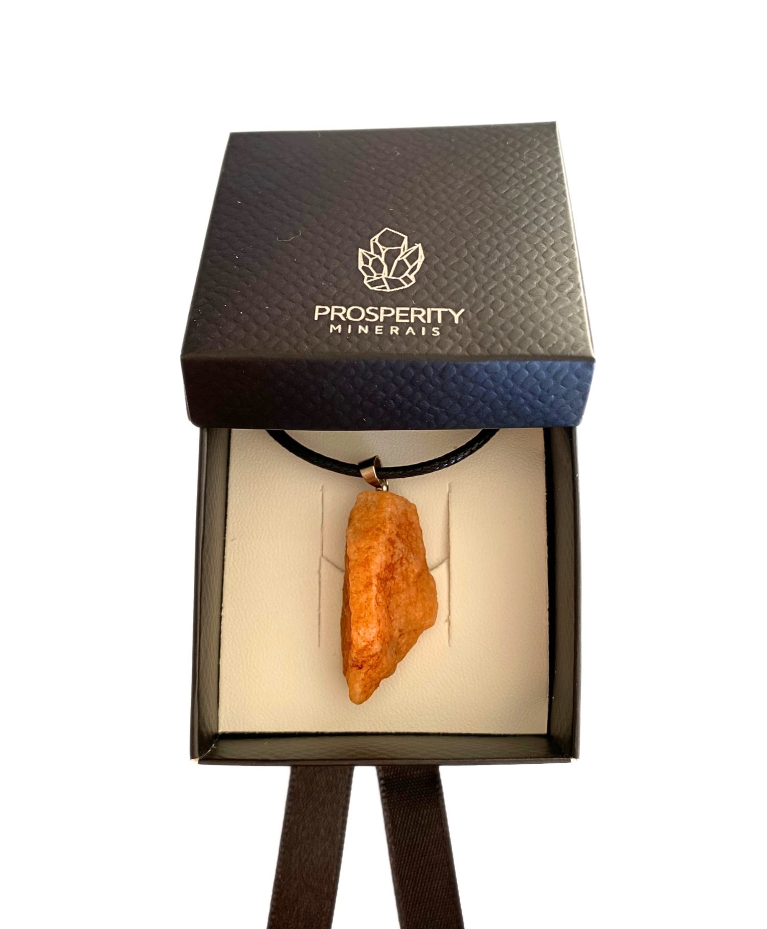 Colar Pingente Calcita Laranja Pedra Natural Cordão Couro Sintético