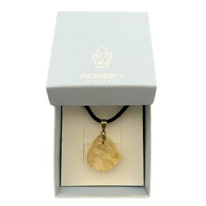 Colar com Pingente de Citrino Rolado Natural – Cordão de Couro Sintético