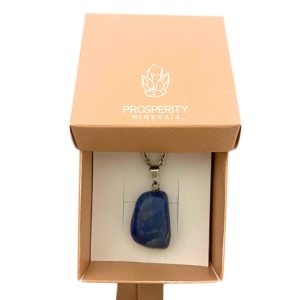 Colar com Pingente de Quartzo Azul Rolado Natural – Corrente em Aço Inoxidável