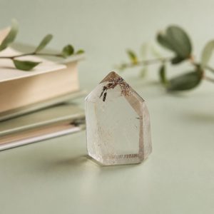 Ponta Quartzo Cristal com Inclusão de Turmalina